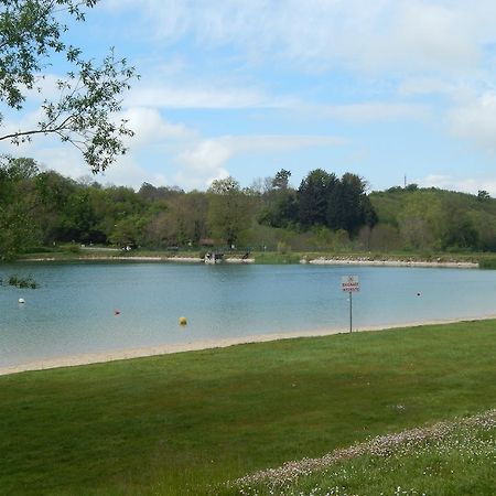Camping Du Moulin Meyrieu-les-Etangs Exterior photo